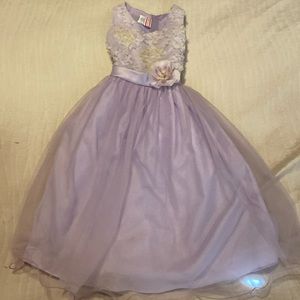 Little girls dress